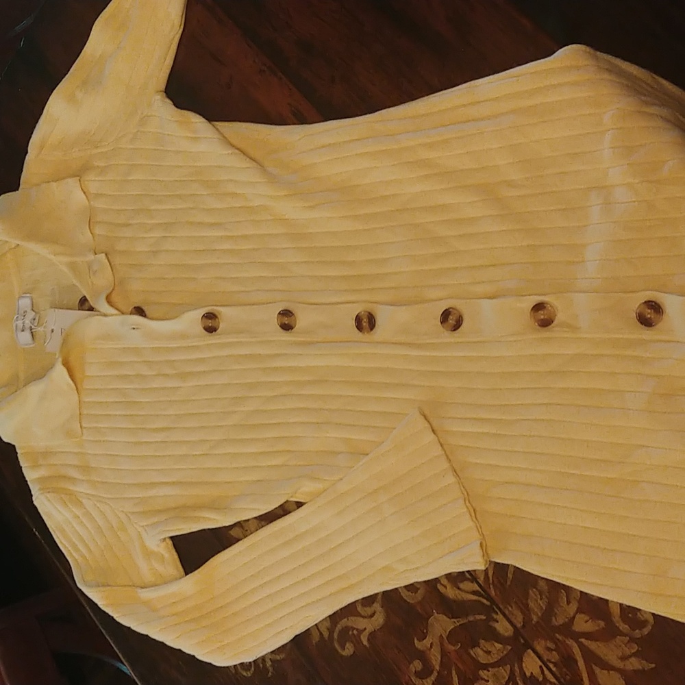 RIHOAS - CREAMY BUTTERY  SWEATER / cozy - small New